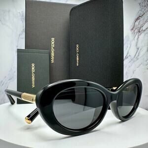New Dolce & Gabbana Sunglasses Black Oval Cat Eye Gold Metal Logo 54-18